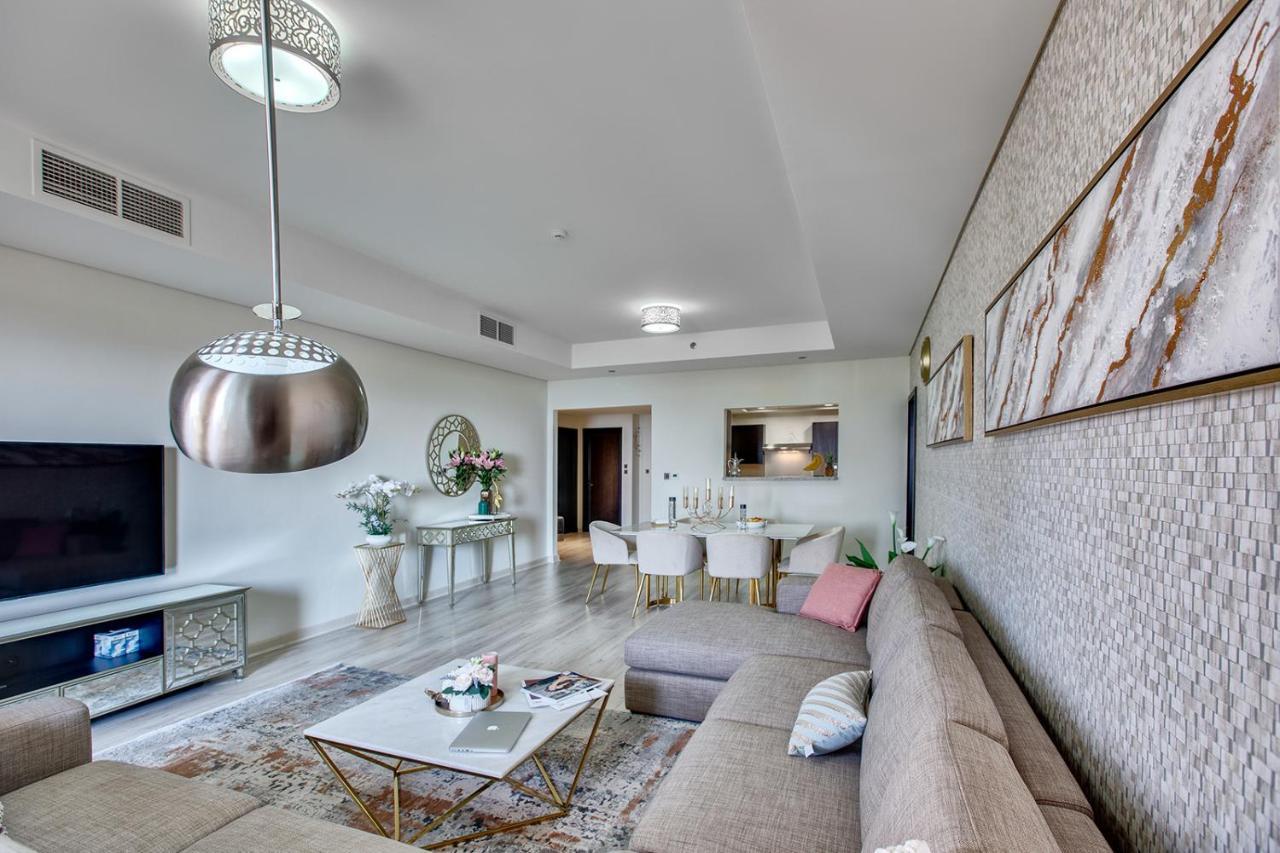Luxury Apartments At Balqis Residence دبي المظهر الخارجي الصورة