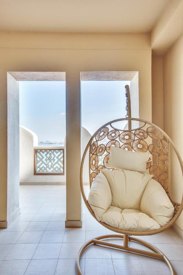 Luxury Apartments At Balqis Residence دبي المظهر الخارجي الصورة